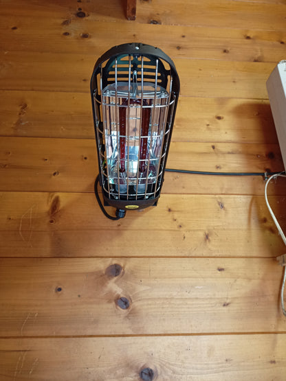EHS-600 - Lampada Riscaldante per Animali - Riscaldamento Infrarosso per Box e Recinti
